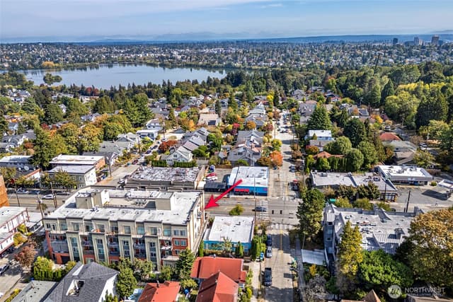 Property photo for 6015 Phinney Avenue N #409, Seattle photo 2