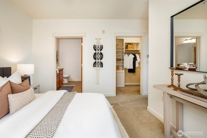 Property photo for 6015 Phinney Avenue N #409, Seattle photo 17