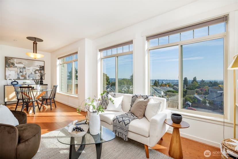 Property photo for 6015 Phinney Avenue N #409, Seattle photo 6