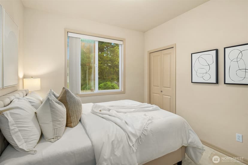 Property photo for 21331 37th Avenue SE, Bothell photo 15