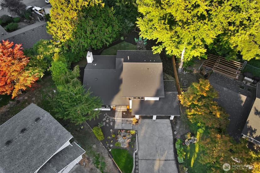 Property photo for 14032 110th Place NE, Kirkland photo 35