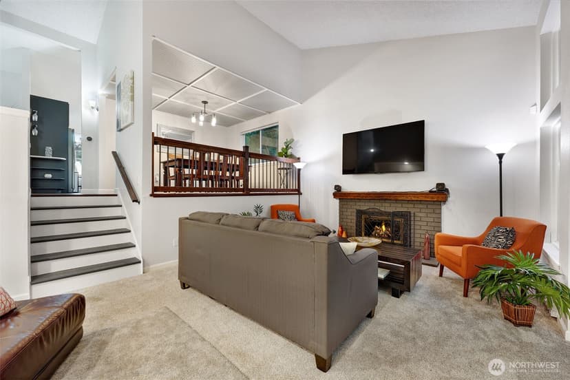 Property photo for 14032 110th Place NE, Kirkland photo 11