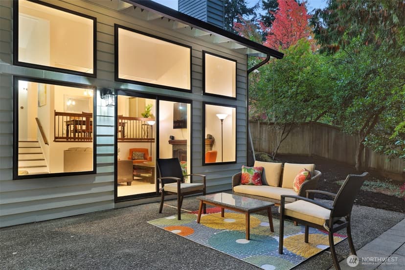 Property photo for 14032 110th Place NE, Kirkland photo 32