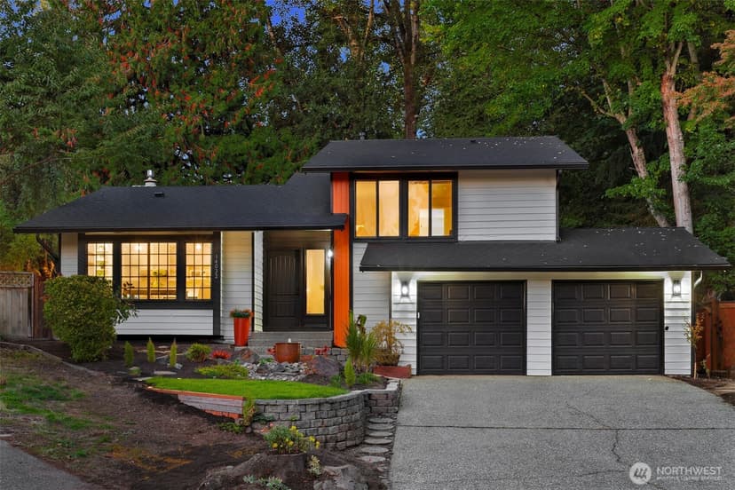 Property photo for 14032 110th Place NE, Kirkland photo 3