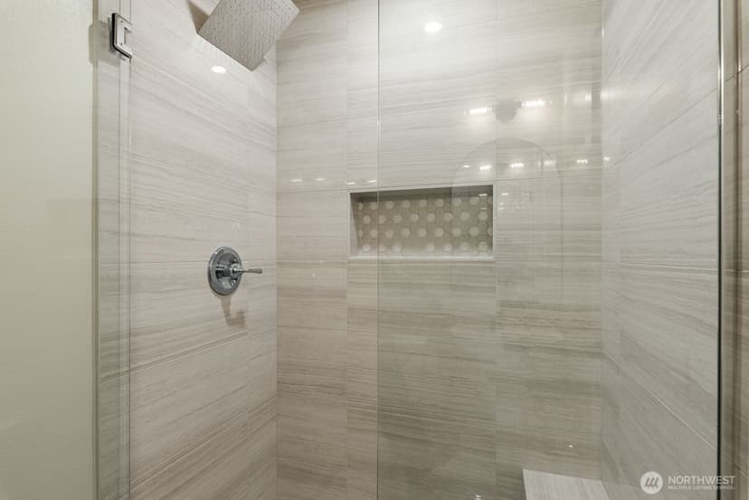 Property photo for 2425 NW Blue Ridge Drive, Seattle photo 16