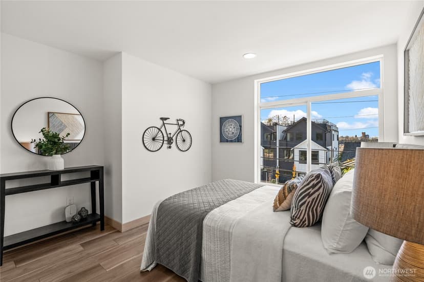 Property photo for 1132 31st Avenue S, Seattle photo 19