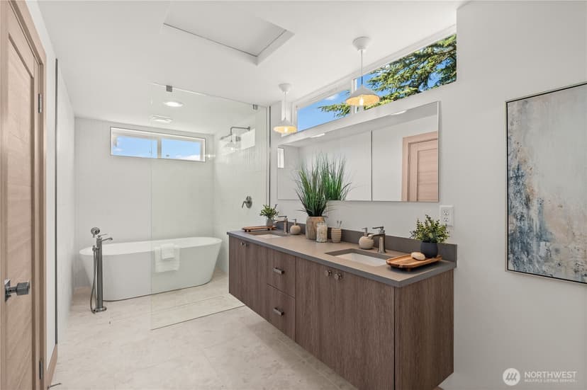 Property photo for 1132 31st Avenue S, Seattle photo 16