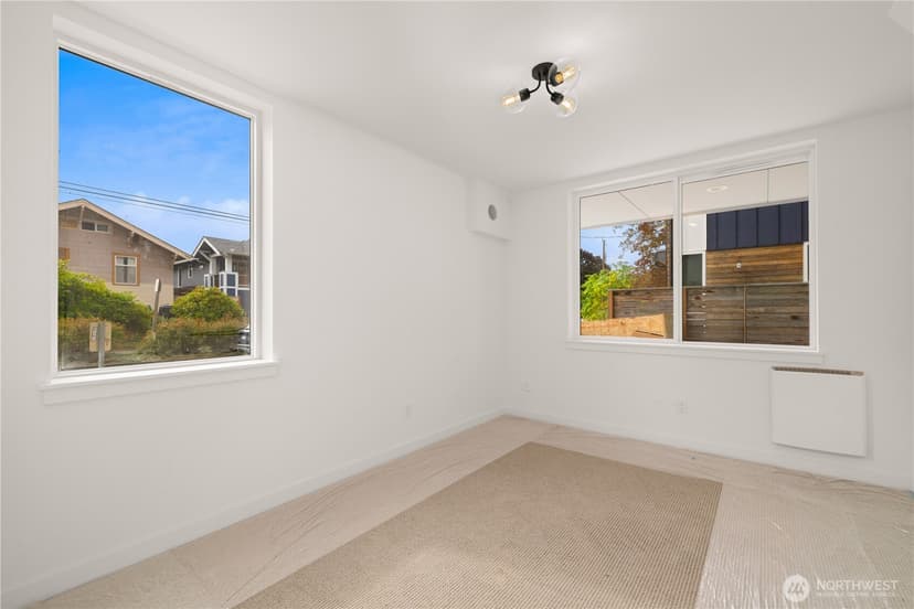 Property photo for 4701 C Wallingford Avenue N, Seattle photo 18