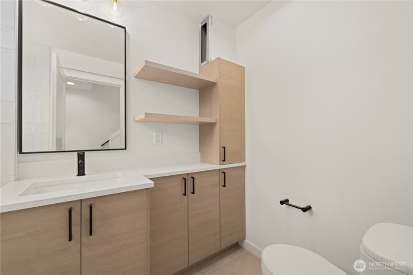 Property photo for 4701 C Wallingford Avenue N, Seattle photo 20