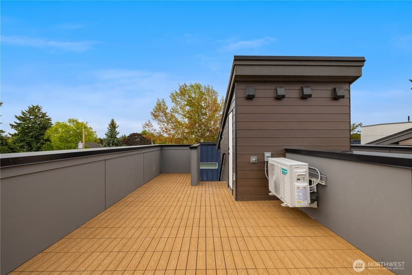 Property photo for 4701 C Wallingford Avenue N, Seattle photo 23