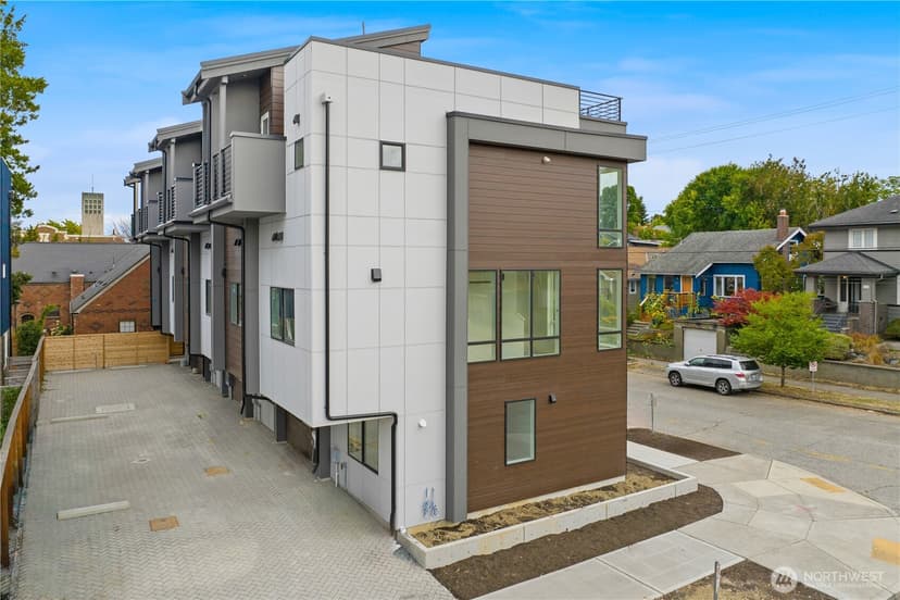 Property photo for 4701 C Wallingford Avenue N, Seattle photo 28