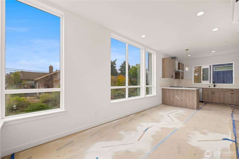 Property photo for 4701 C Wallingford Avenue N, Seattle photo 12