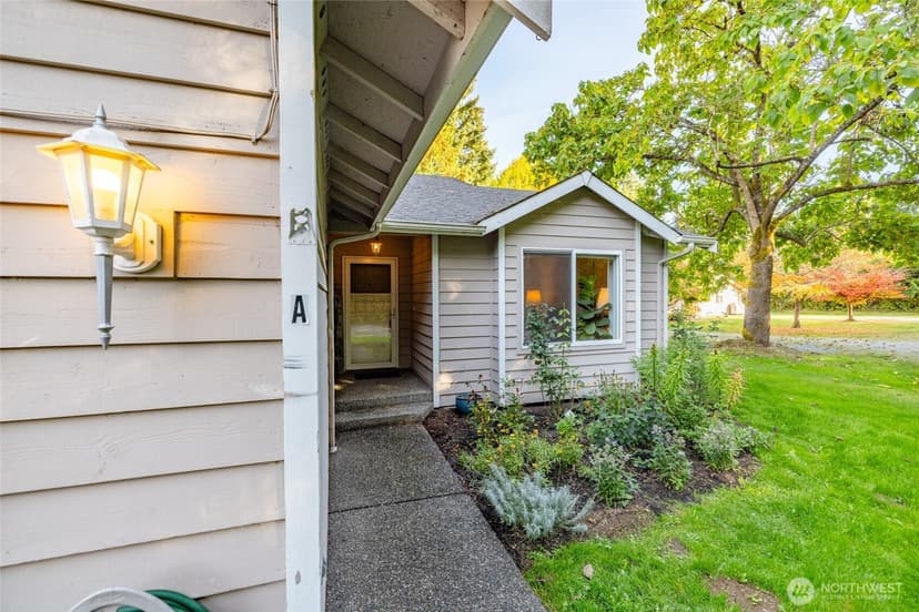 Property photo for 17007 W Lake Goodwin Road, Stanwood photo 21