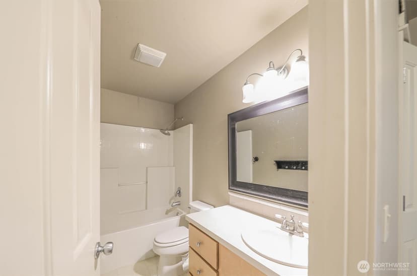 Property photo for 18301 62nd Street E, Bonney Lake photo 57