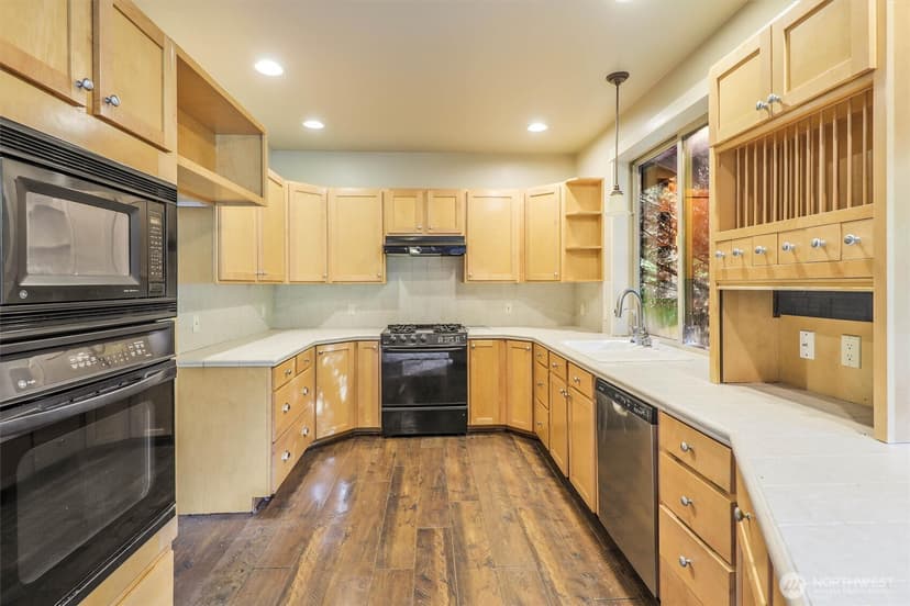 Property photo for 18301 62nd Street E, Bonney Lake photo 22