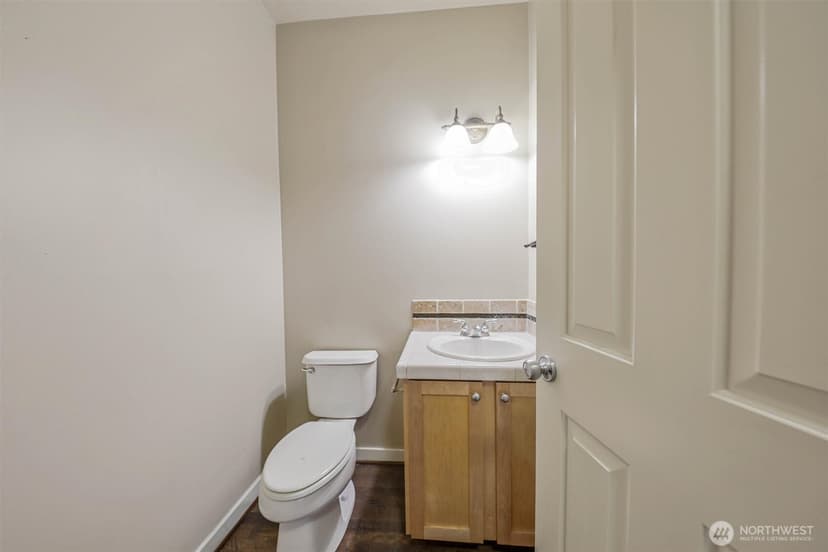 Property photo for 18301 62nd Street E, Bonney Lake photo 41