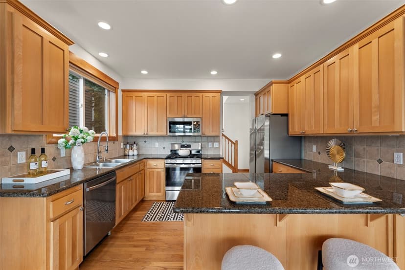 Property photo for 16 Florentia Street, Seattle photo 7