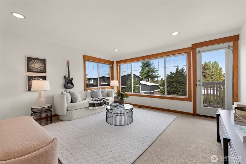 Property photo for 16 Florentia Street, Seattle photo 16