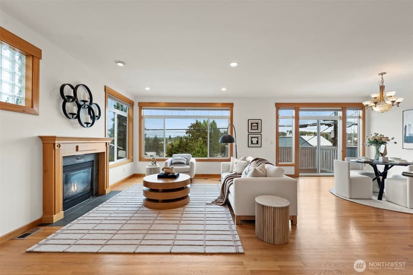 Property photo for 16 Florentia Street, Seattle photo 3