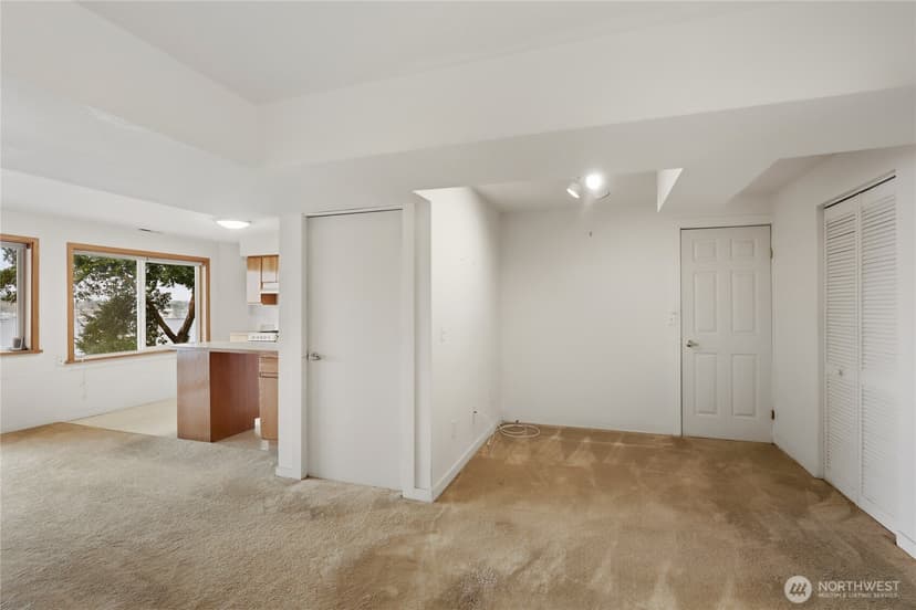 Property photo for 428 Farragut Avenue N, Port Orchard photo 30