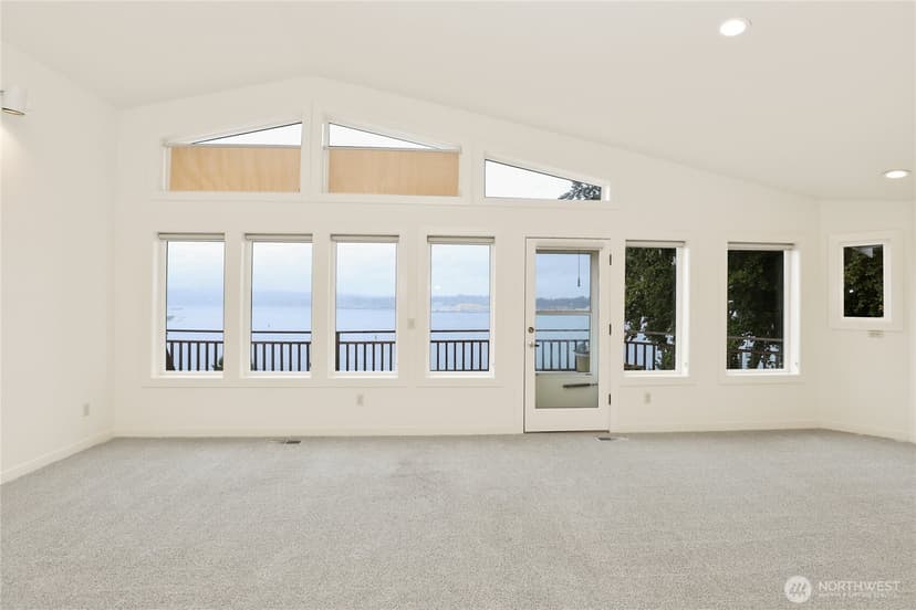 Property photo for 428 Farragut Avenue N, Port Orchard photo 5