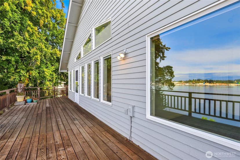 Property photo for 428 Farragut Avenue N, Port Orchard photo 19