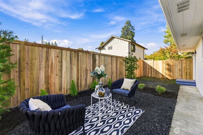 Property photo for 325 SE Andrews Street, Issaquah photo 15