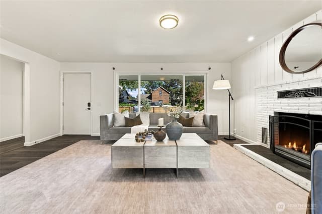 Property photo for 325 SE Andrews Street, Issaquah photo 4