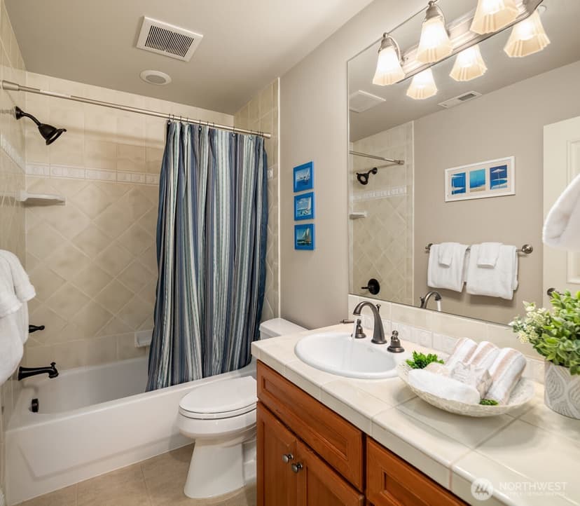 Property photo for 13266 NE 47th Street, Bellevue photo 30