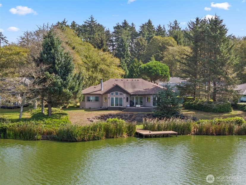 Property photo for 748 Kingfisher Court SE, Ocean Shores