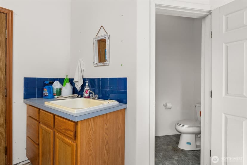 Property photo for 748 Kingfisher Court SE, Ocean Shores photo 30