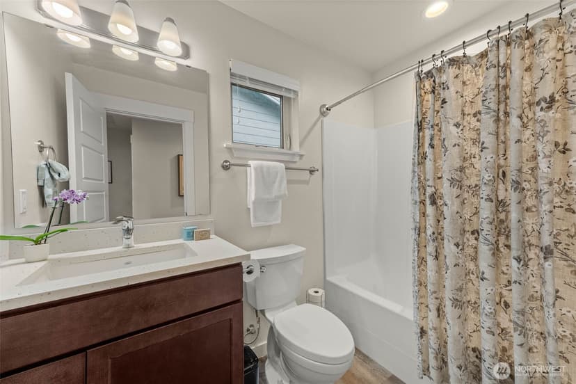Property photo for 23224 Edmonds Way #107, Edmonds photo 25