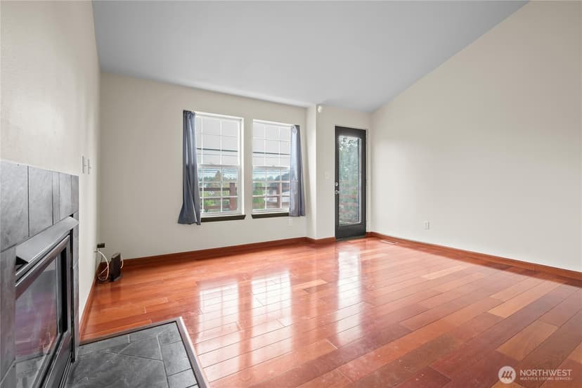 Property photo for 10007 20th Avenue SW, Seattle photo 20