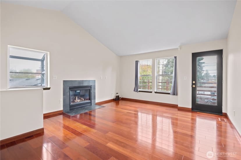 Property photo for 10007 20th Avenue SW, Seattle photo 23