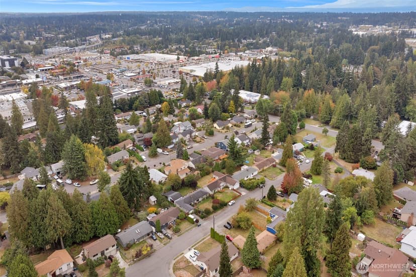 Property photo for 4209 191st Street SW, Lynnwood photo 35