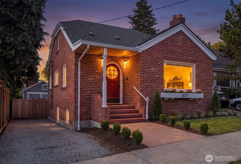 Property photo for 8007 Wallingford Avenue N, Seattle photo 31
