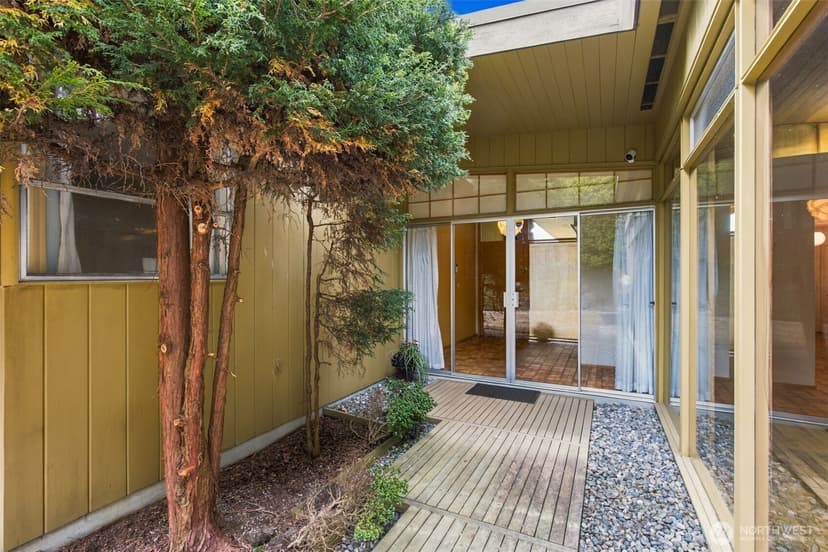 Property photo for 7308 45th Avenue NE, Seattle photo 31