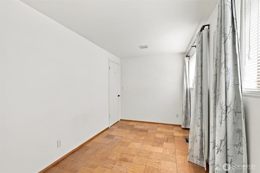 Property photo for 7308 45th Avenue NE, Seattle photo 28
