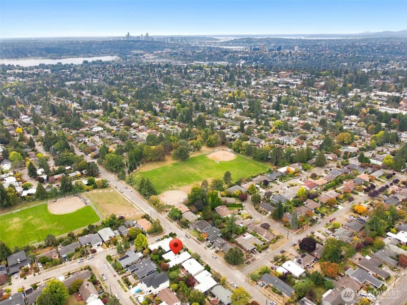Property photo for 7308 45th Avenue NE, Seattle photo 41