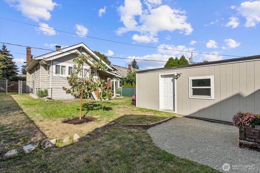 Property photo for 1020 S 43rd Street, Tacoma photo 24