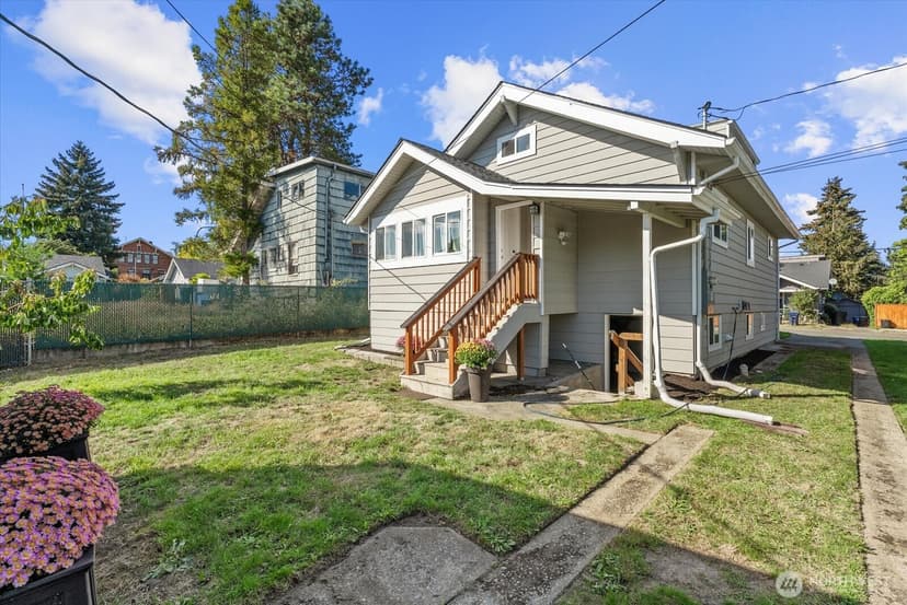 Property photo for 1020 S 43rd Street, Tacoma photo 25