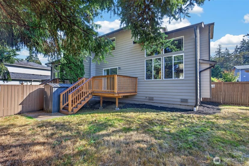 Property photo for 14430 40th Avenue W, Lynnwood photo 23