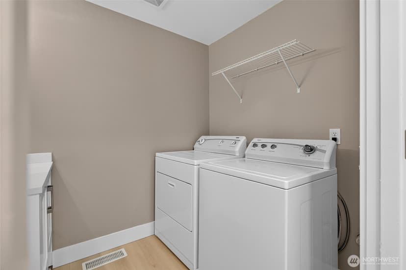 Property photo for 14430 40th Avenue W, Lynnwood photo 35