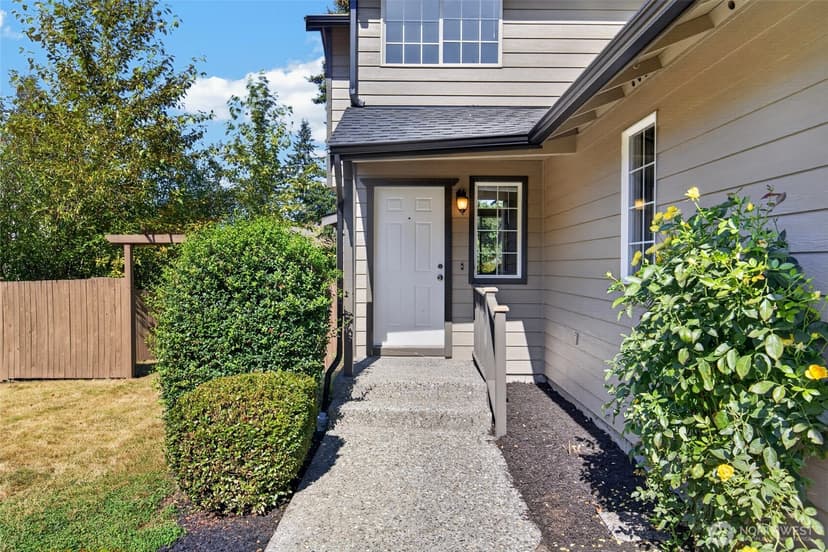 Property photo for 14430 40th Avenue W, Lynnwood photo 4
