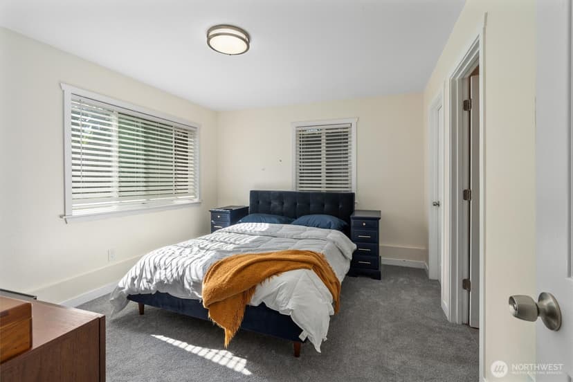 Property photo for 9329 53rd Avenue S #2, Seattle photo 9