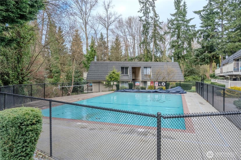 Property photo for 9904 NE 124th Street #1005, Kirkland photo 27