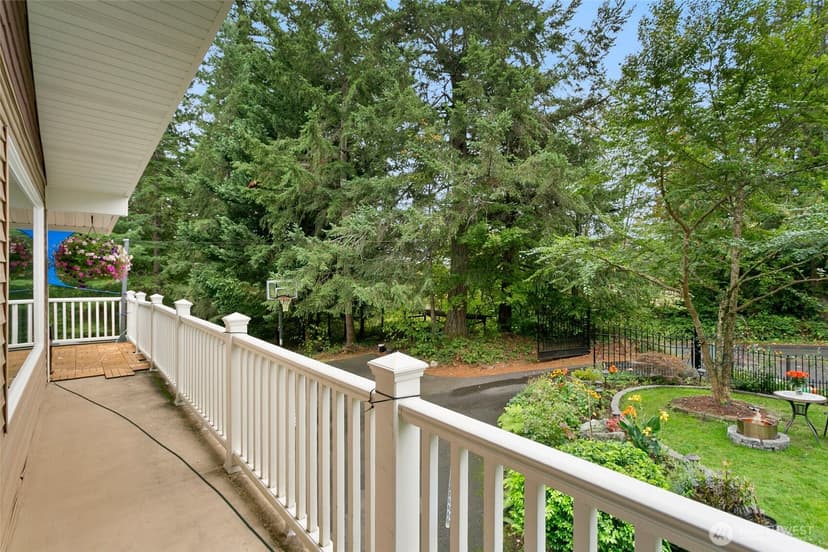 Property photo for 25806 SE 192nd Street, Maple Valley photo 23