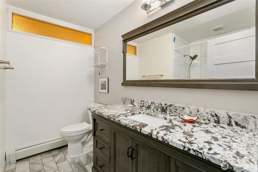 Property photo for 25806 SE 192nd Street, Maple Valley photo 17