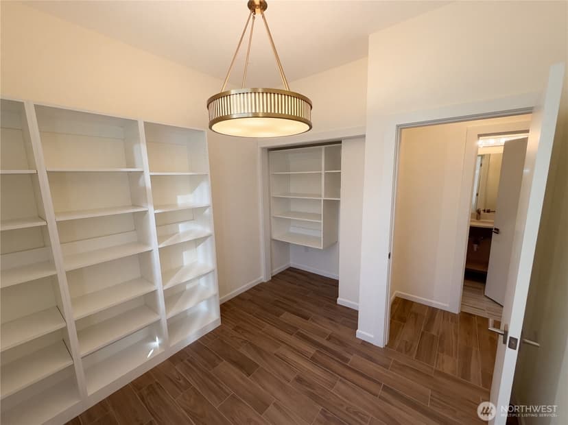 Property photo for 3009 Harbor Avenue SW, Seattle photo 12