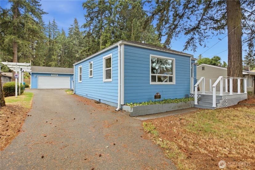 Property photo for 1533 NE 166th Street, Shoreline photo 28